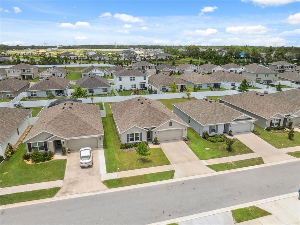 For Sale: $329,900 (4 beds, 2 baths, 1812 Square Feet)