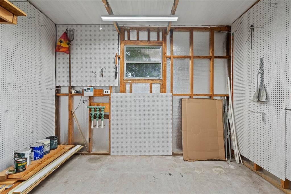 待售: $195,000 (2 贝兹, 2 浴室, 1232 平方英尺)