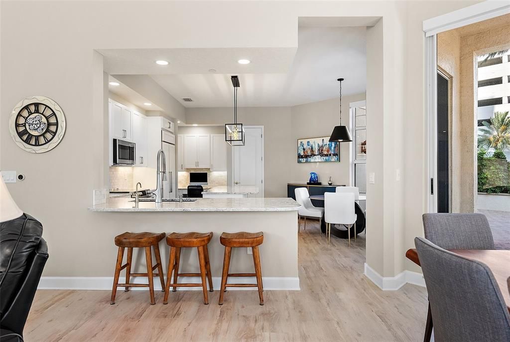 For Sale: $2,795,000 (3 beds, 2 baths, 2500 Square Feet)