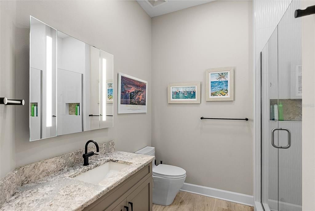 For Sale: $2,795,000 (3 beds, 2 baths, 2500 Square Feet)