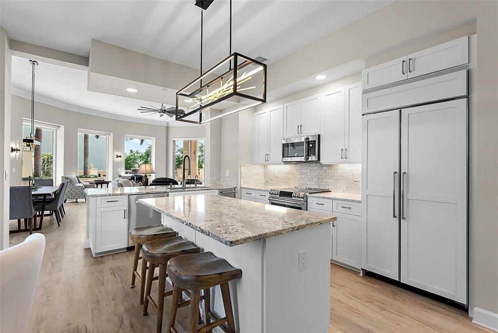 For Sale: $2,795,000 (3 beds, 2 baths, 2500 Square Feet)