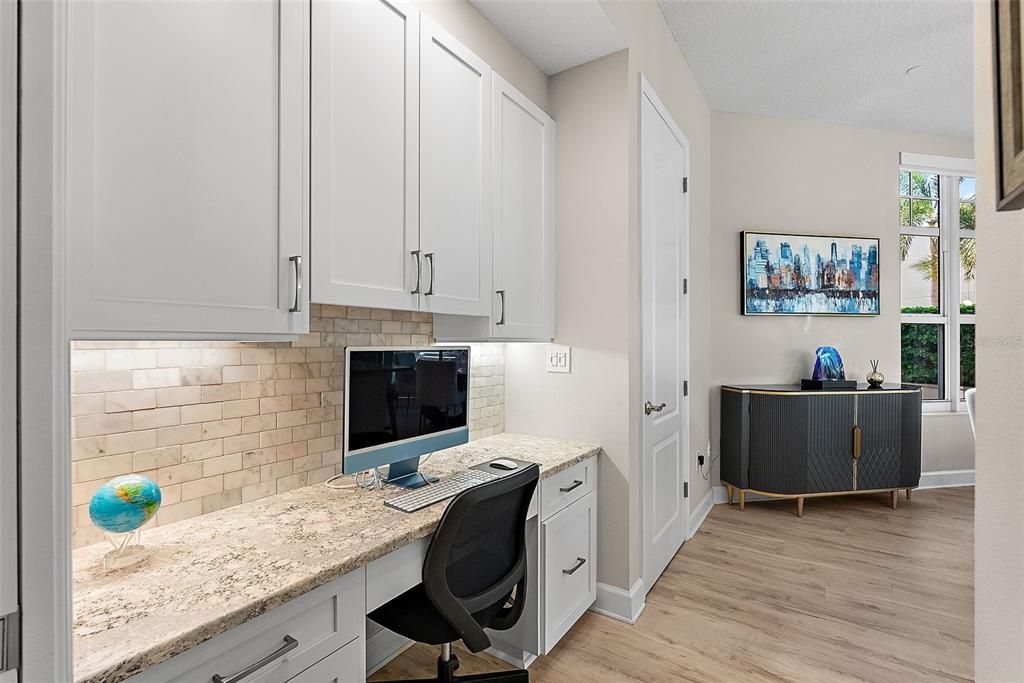 For Sale: $2,795,000 (3 beds, 2 baths, 2500 Square Feet)