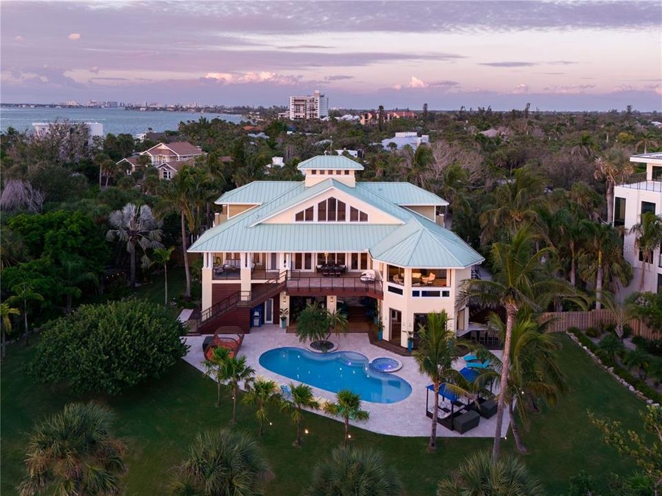 For Sale: $11,900,000 (5 beds, 5 baths, 5175 Square Feet)