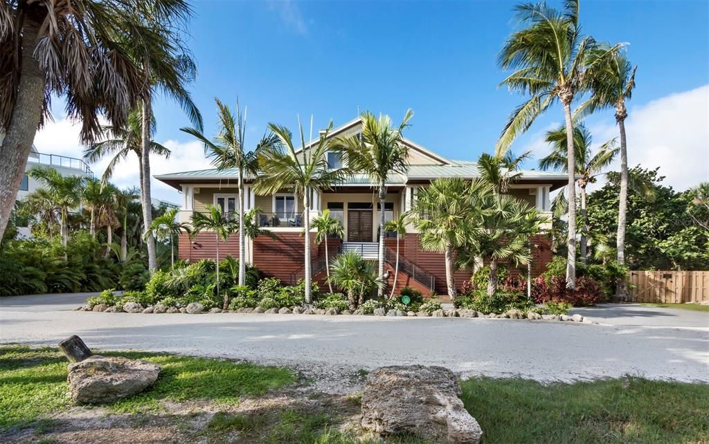 For Sale: $11,900,000 (5 beds, 5 baths, 5175 Square Feet)