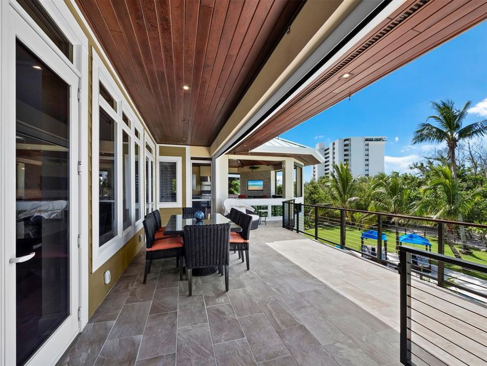 For Sale: $11,900,000 (5 beds, 5 baths, 5175 Square Feet)