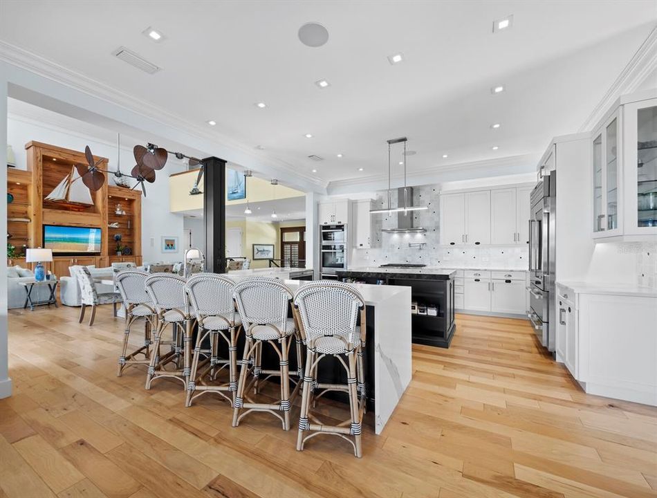 For Sale: $11,900,000 (5 beds, 5 baths, 5175 Square Feet)