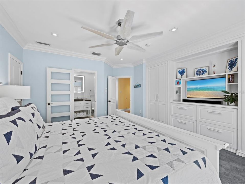 For Sale: $11,900,000 (5 beds, 5 baths, 5175 Square Feet)