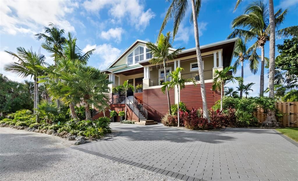 For Sale: $11,900,000 (5 beds, 5 baths, 5175 Square Feet)