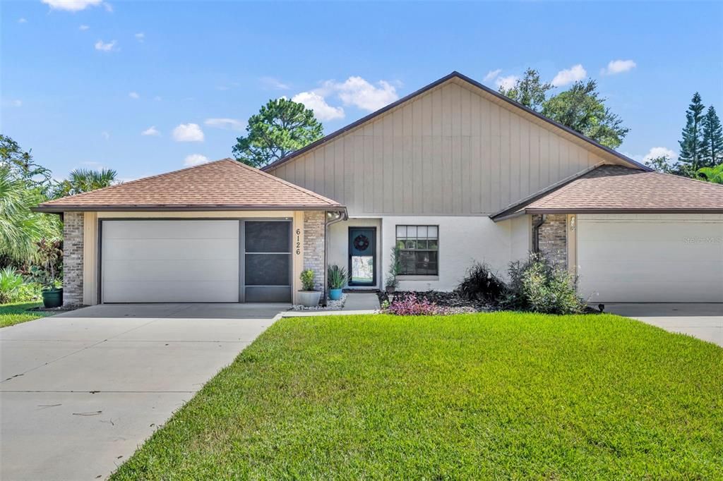 For Sale: $274,000 (2 beds, 2 baths, 1362 Square Feet)