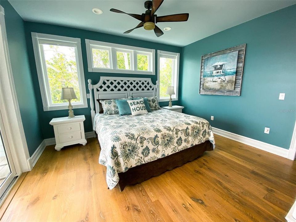 待售: $1,449,000 (5 贝兹, 3 浴室, 2746 平方英尺)