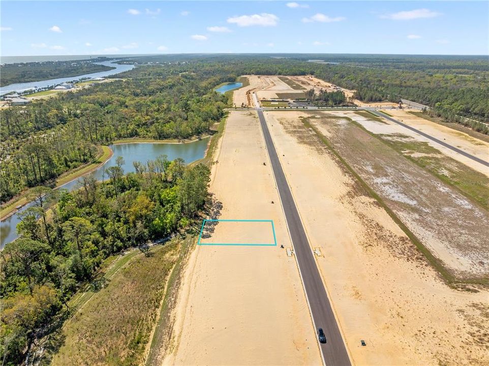 待售: $269,000 (0.26 acres)