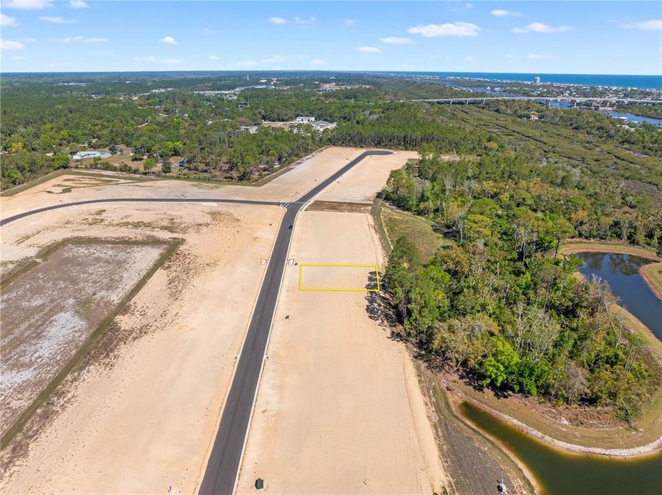 待售: $269,000 (0.26 acres)