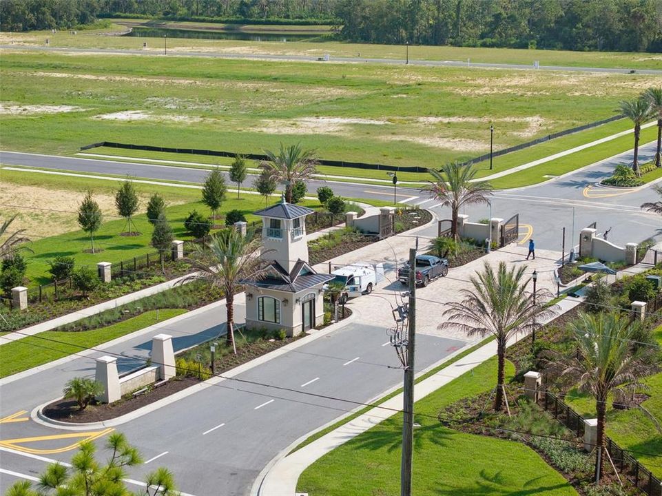 待售: $269,000 (0.26 acres)