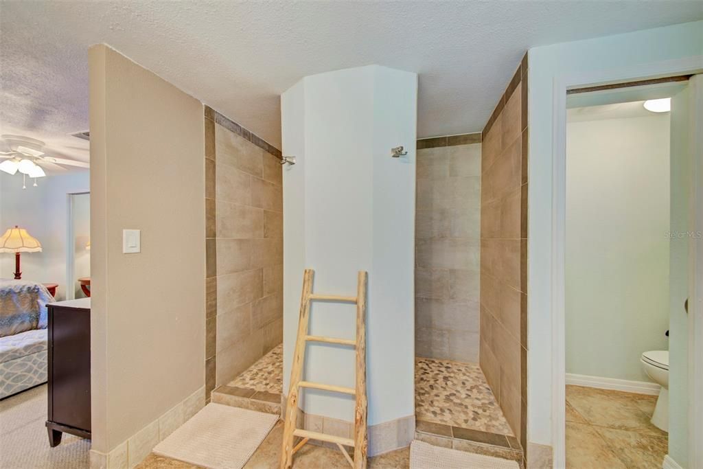 На продажу: $295,000 (3 спален, 2 ванн, 1320 Квадратных фут)