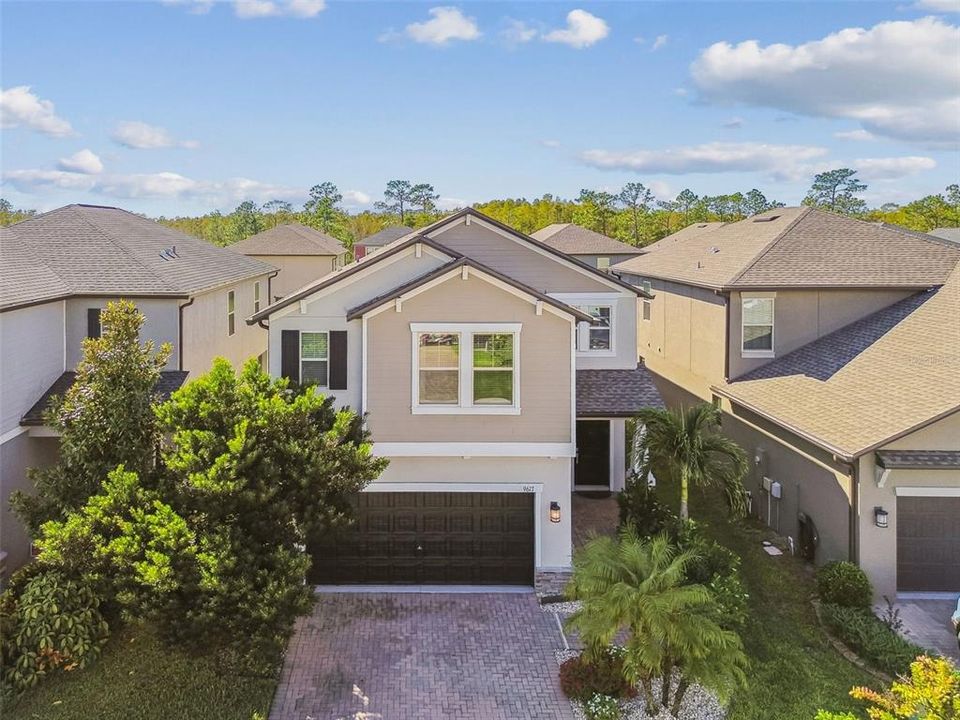 Active With Contract: $425,000 (4 beds, 2 baths, 2775 Square Feet)