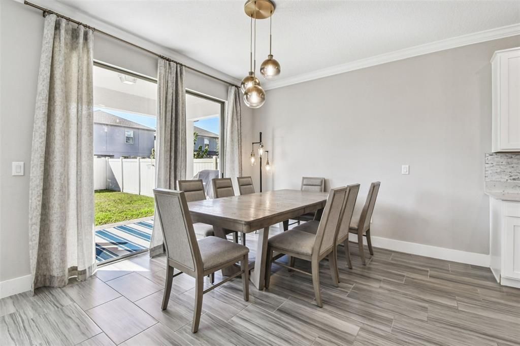 Active With Contract: $425,000 (4 beds, 2 baths, 2775 Square Feet)