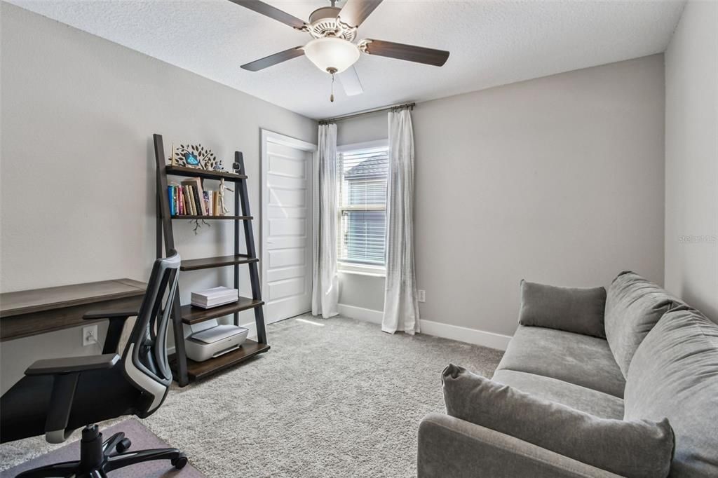 Active With Contract: $425,000 (4 beds, 2 baths, 2775 Square Feet)