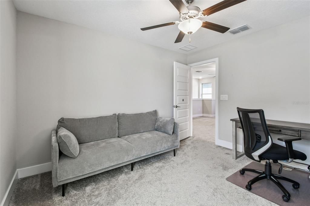 Active With Contract: $425,000 (4 beds, 2 baths, 2775 Square Feet)