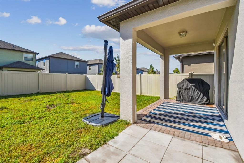 Active With Contract: $425,000 (4 beds, 2 baths, 2775 Square Feet)