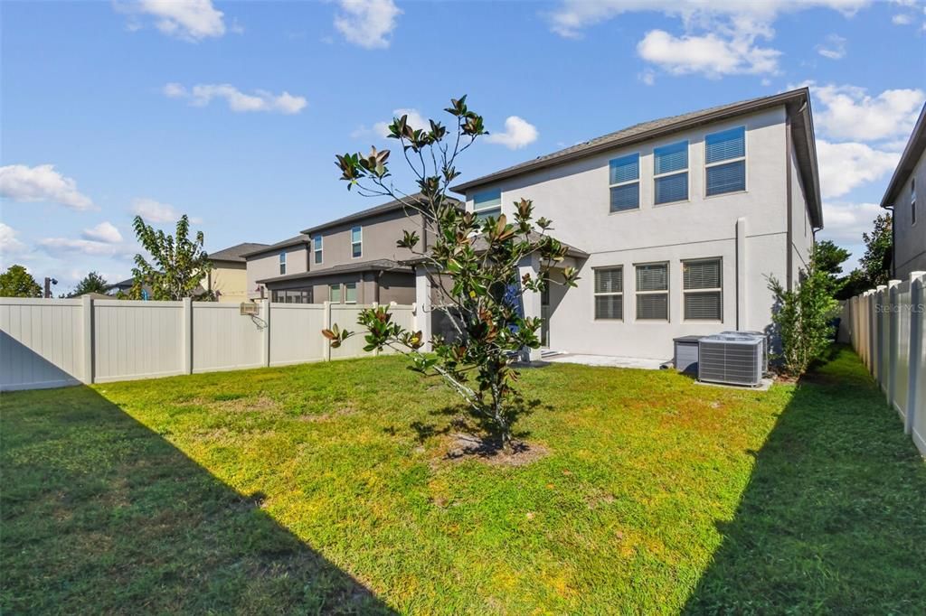 Active With Contract: $425,000 (4 beds, 2 baths, 2775 Square Feet)