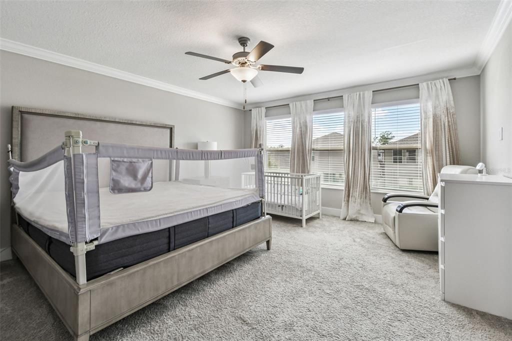 Active With Contract: $425,000 (4 beds, 2 baths, 2775 Square Feet)