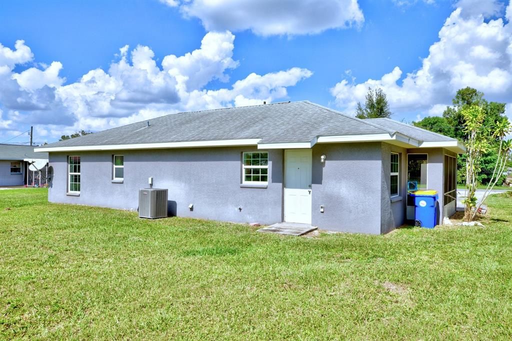 Active With Contract: $210,000 (3 beds, 2 baths, 1125 Square Feet)
