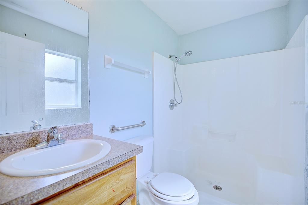 Active With Contract: $210,000 (3 beds, 2 baths, 1125 Square Feet)