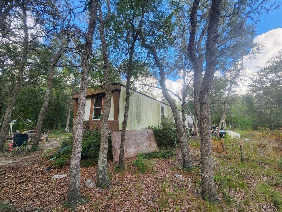 待售: $89,000 (3 贝兹, 2 浴室, 924 平方英尺)