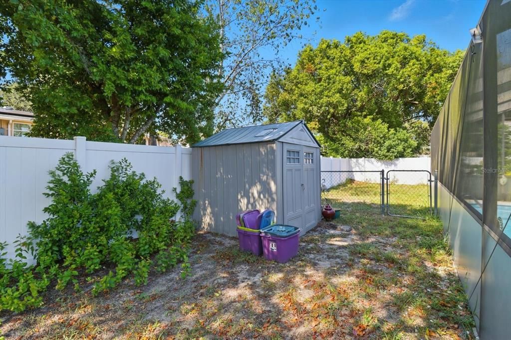 Под контрактом: $199,900 (2 спален, 2 ванн, 1025 Квадратных фут)