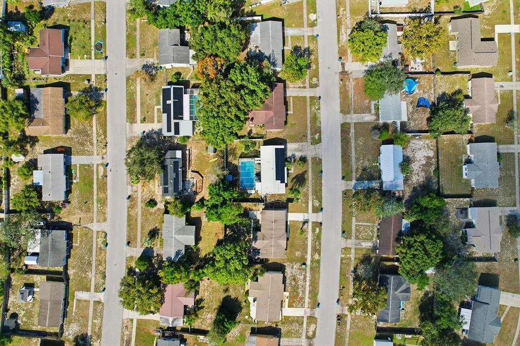 Под контрактом: $199,900 (2 спален, 2 ванн, 1025 Квадратных фут)