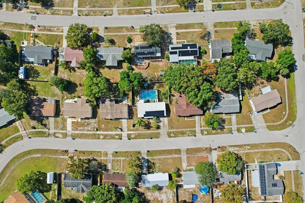 Под контрактом: $199,900 (2 спален, 2 ванн, 1025 Квадратных фут)