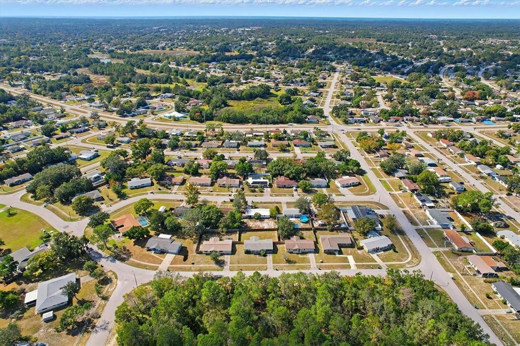 Под контрактом: $199,900 (2 спален, 2 ванн, 1025 Квадратных фут)