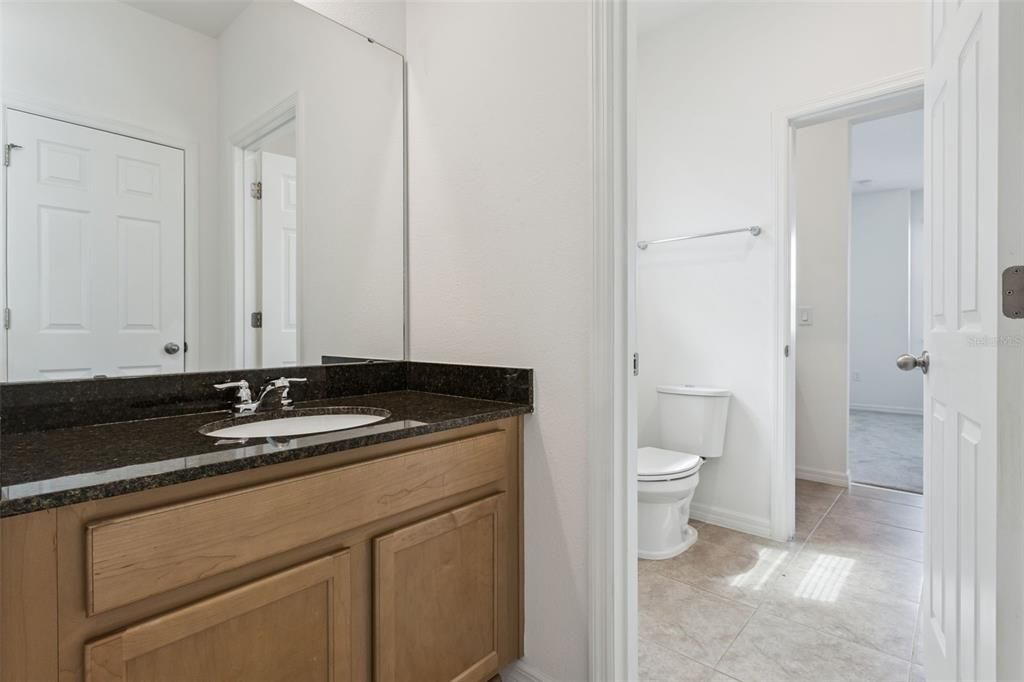 For Sale: $1,050,000 (5 beds, 3 baths, 4305 Square Feet)