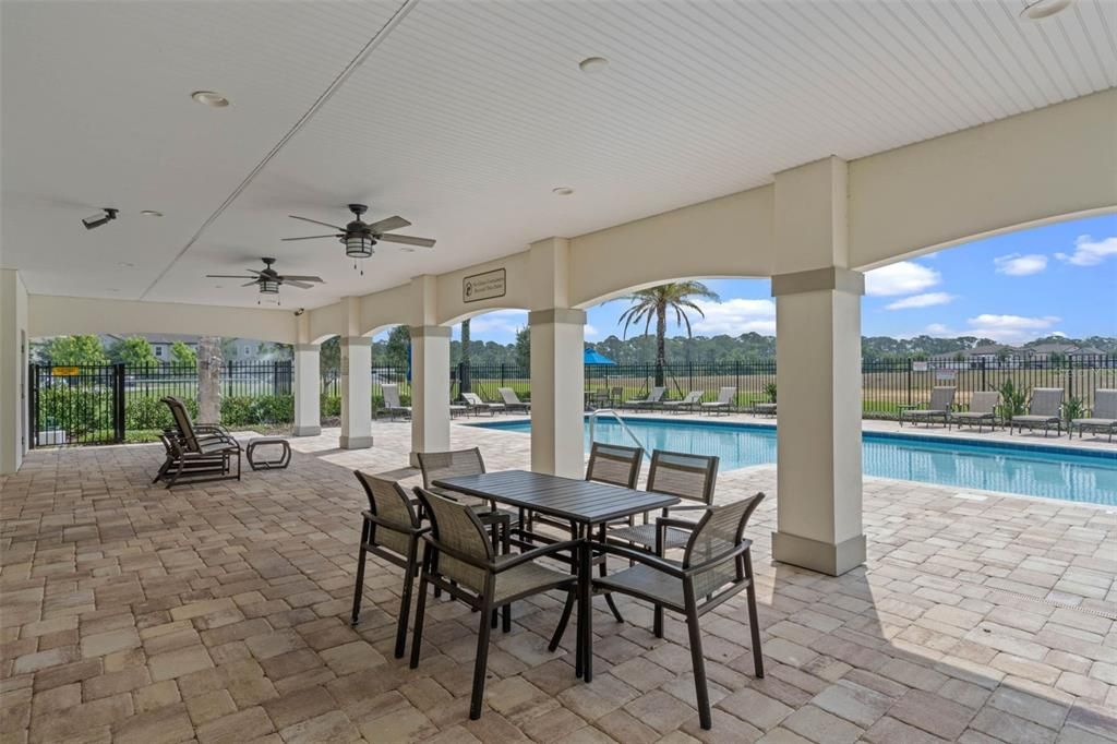 For Sale: $1,050,000 (5 beds, 3 baths, 4305 Square Feet)