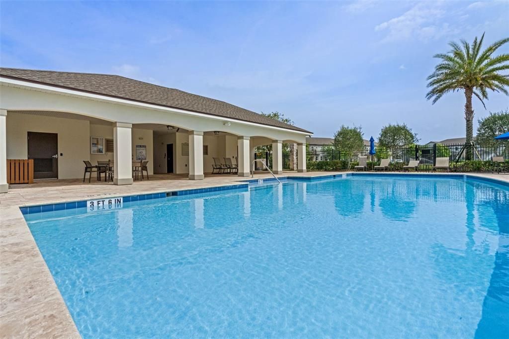 For Sale: $1,050,000 (5 beds, 3 baths, 4305 Square Feet)