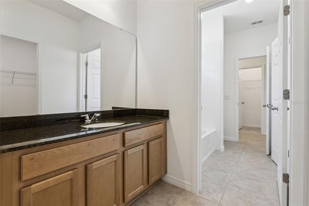 For Sale: $1,050,000 (5 beds, 3 baths, 4305 Square Feet)