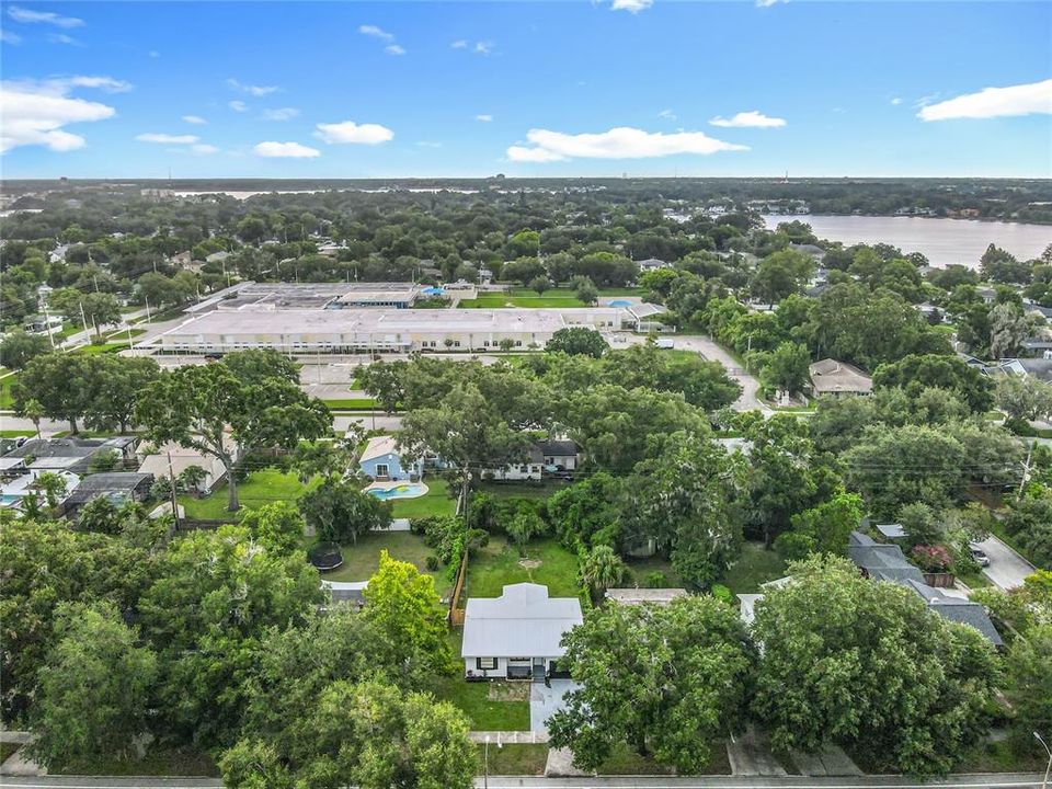 На продажу: $449,000 (2 спален, 1 ванн, 1039 Квадратных фут)