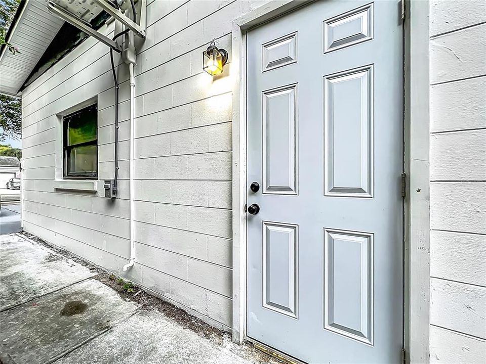 На продажу: $449,000 (2 спален, 1 ванн, 1039 Квадратных фут)