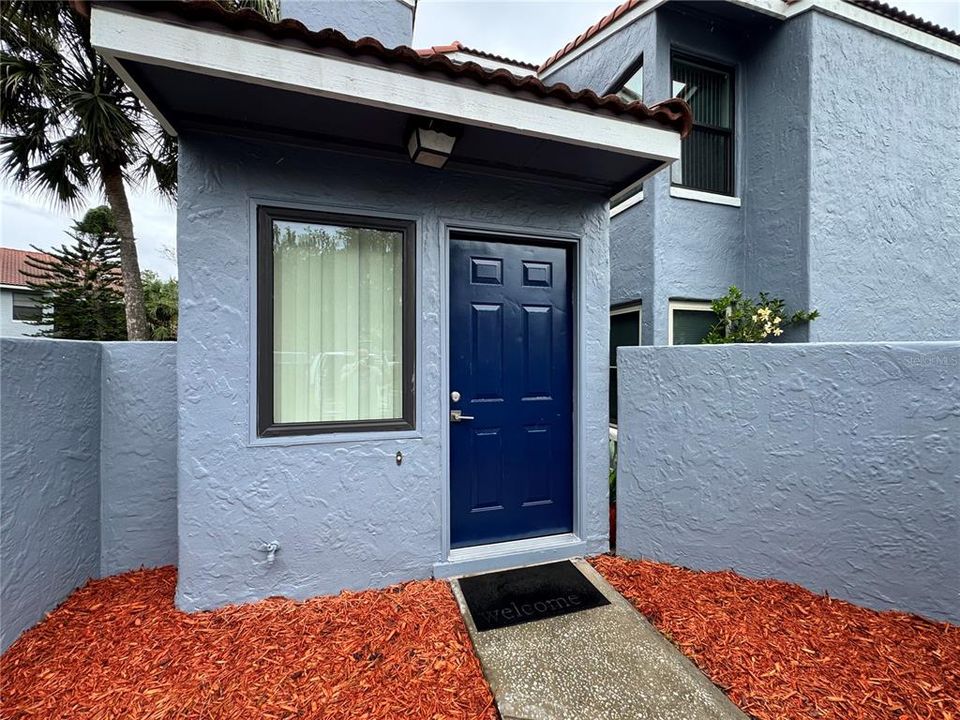 Activo con contrato: $179,900 (2 camas, 1 baños, 876 Pies cuadrados)