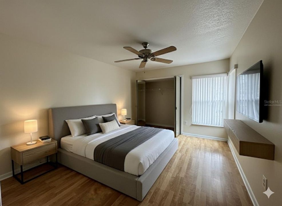 Activo con contrato: $179,900 (2 camas, 1 baños, 876 Pies cuadrados)