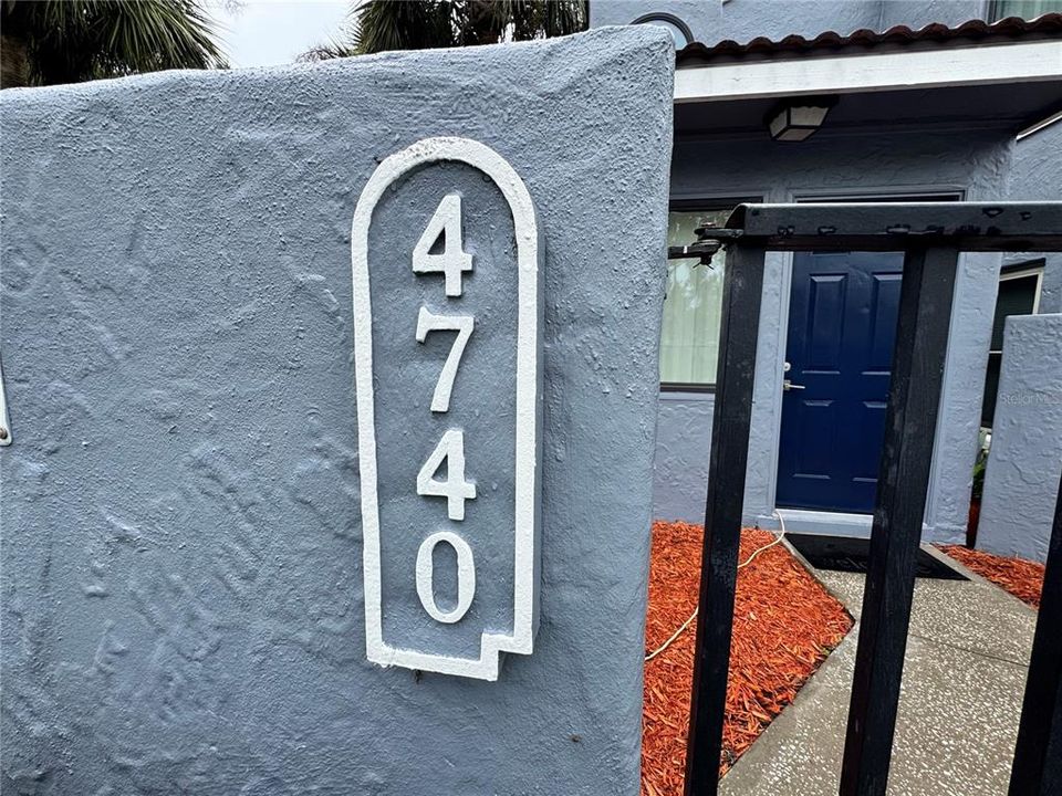 Activo con contrato: $179,900 (2 camas, 1 baños, 876 Pies cuadrados)