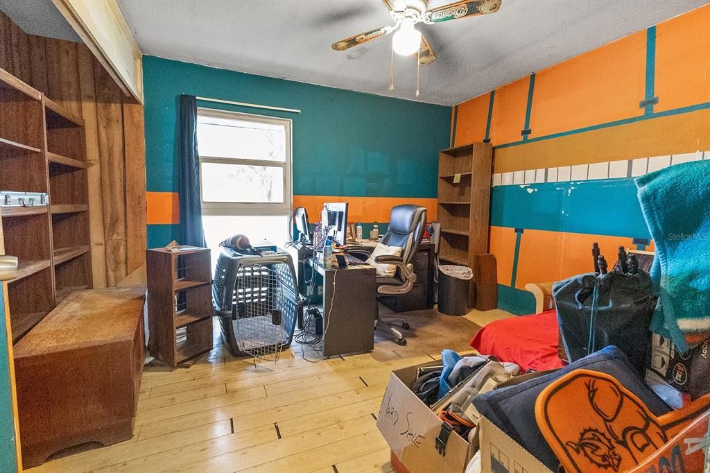 Active With Contract: $429,900 (4 beds, 2 baths, 1440 Square Feet)