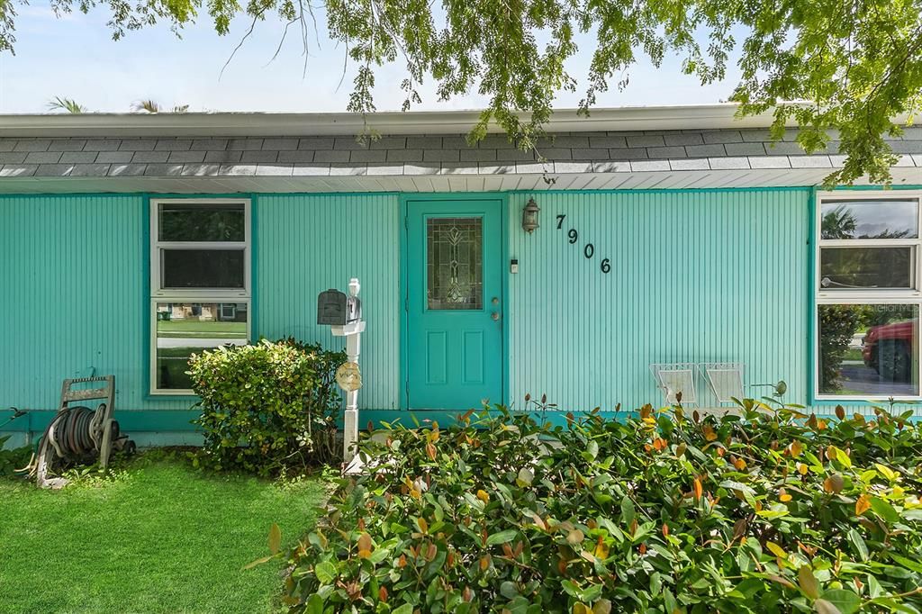 Active With Contract: $429,900 (4 beds, 2 baths, 1440 Square Feet)