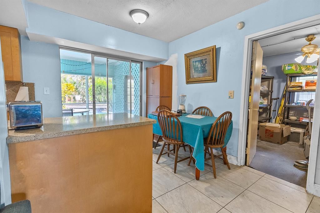 Active With Contract: $429,900 (4 beds, 2 baths, 1440 Square Feet)