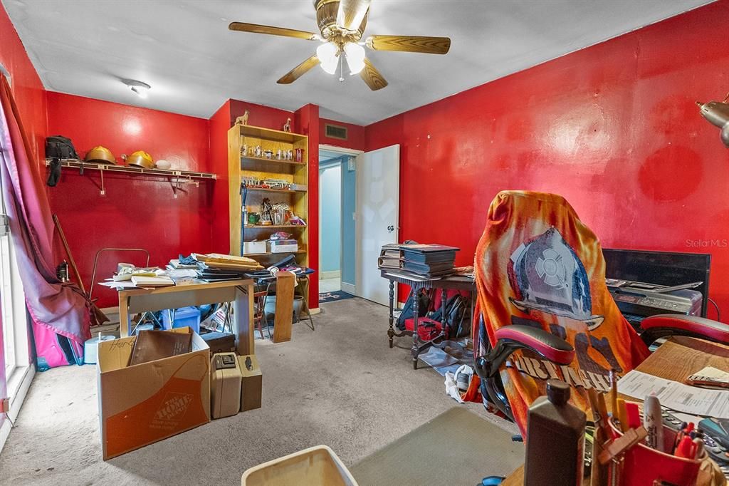 Active With Contract: $429,900 (4 beds, 2 baths, 1440 Square Feet)