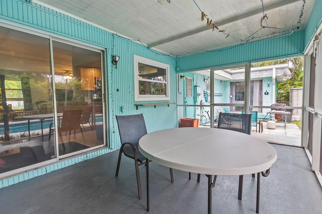 Active With Contract: $429,900 (4 beds, 2 baths, 1440 Square Feet)