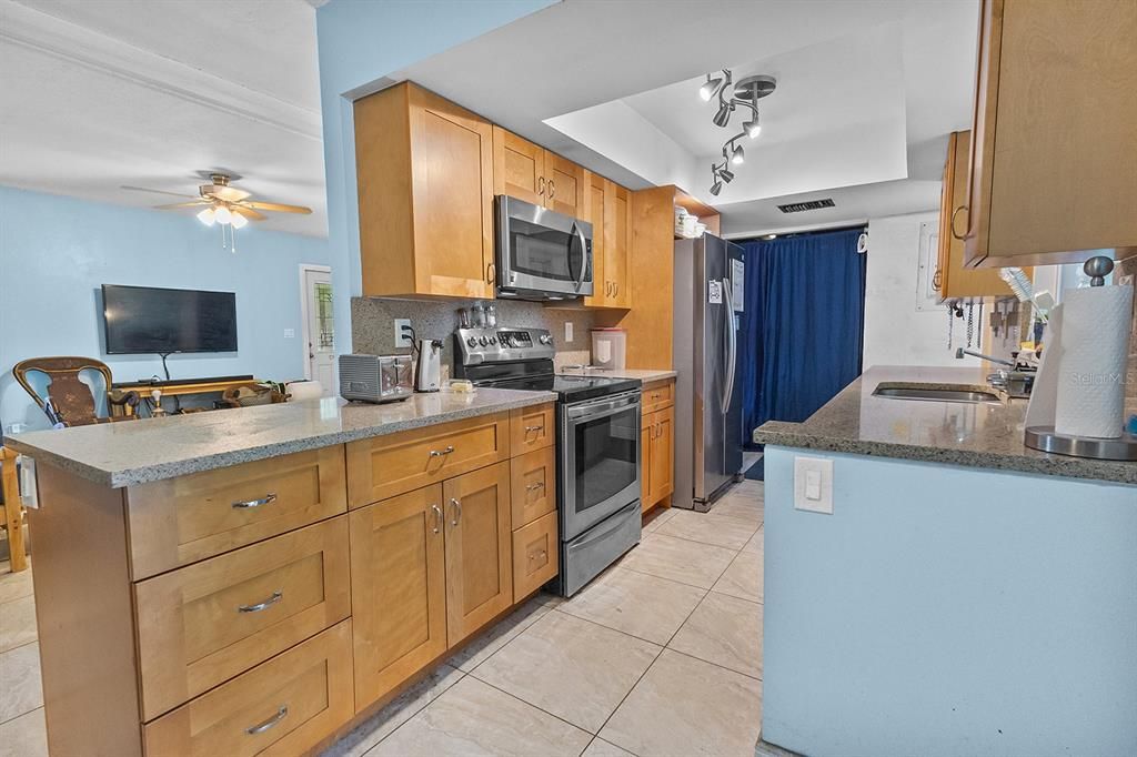 Active With Contract: $429,900 (4 beds, 2 baths, 1440 Square Feet)