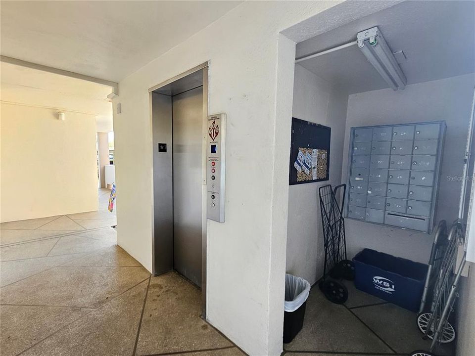 En Renta: $1,995 (2 camas, 2 baños, 1050 Pies cuadrados)