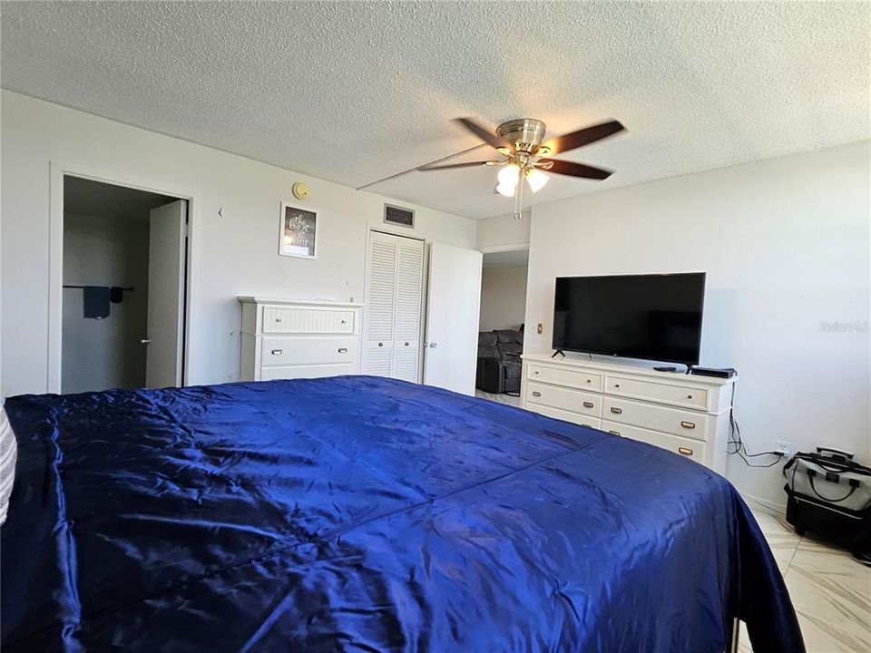 En Renta: $1,995 (2 camas, 2 baños, 1050 Pies cuadrados)