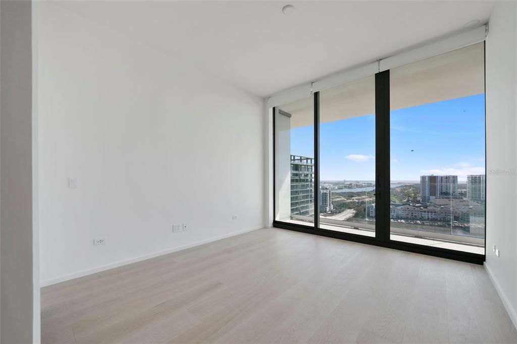 For Rent: $18,000 (2 beds, 2 baths, 2050 Square Feet)